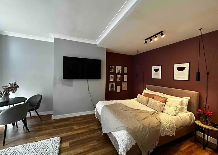 Spacious Studio For 4 Near Regents Park N1