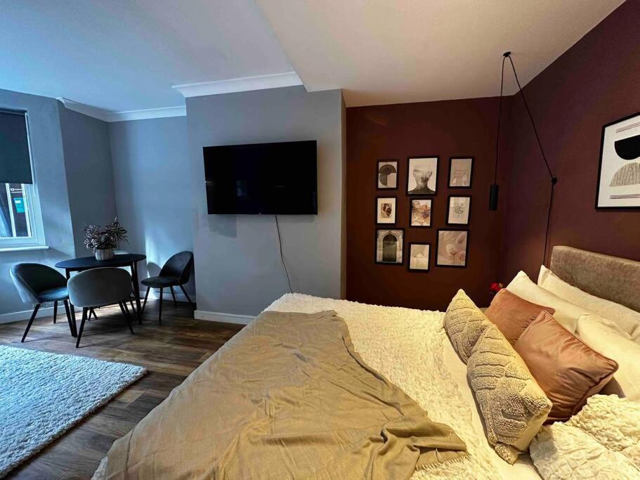 Spacious For 4 Near Regents Park N1 Appartamento *